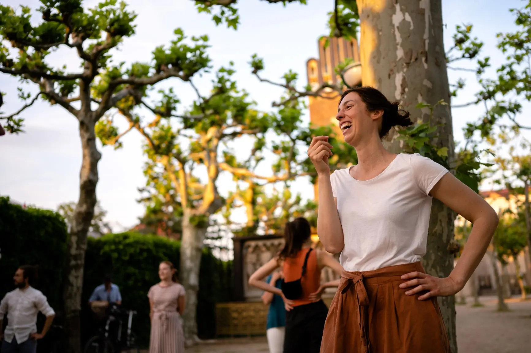 Outdoor-Swingtanz vor der Darmstädter Mathildenhöhe